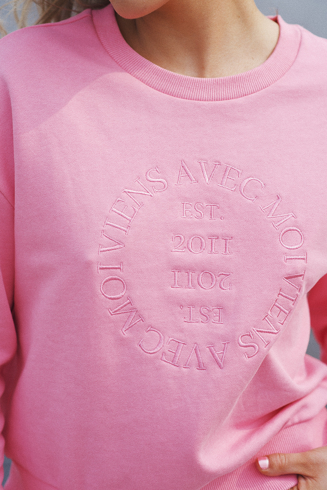 The Lakeside Crew Sweater - Pink