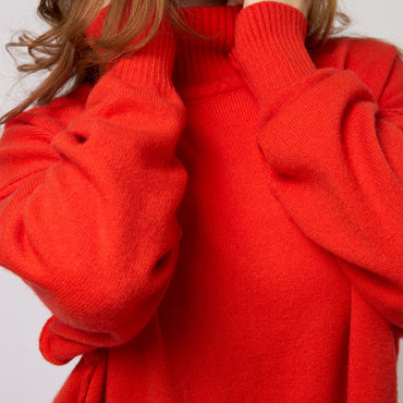 The Sweater Set Top - Poppy Red