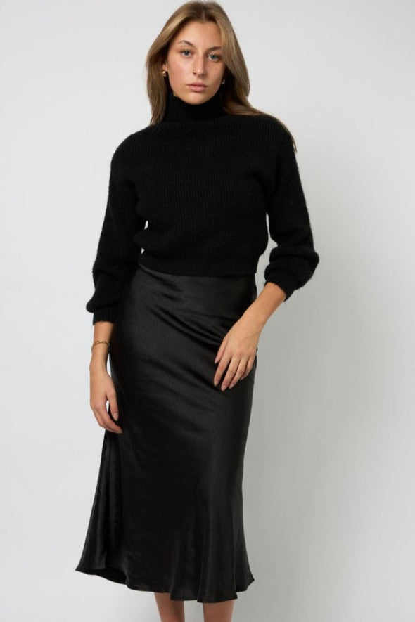 She Pretty Silk Skirt - Black