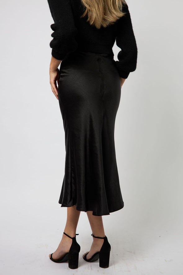 She Pretty Silk Skirt - Black