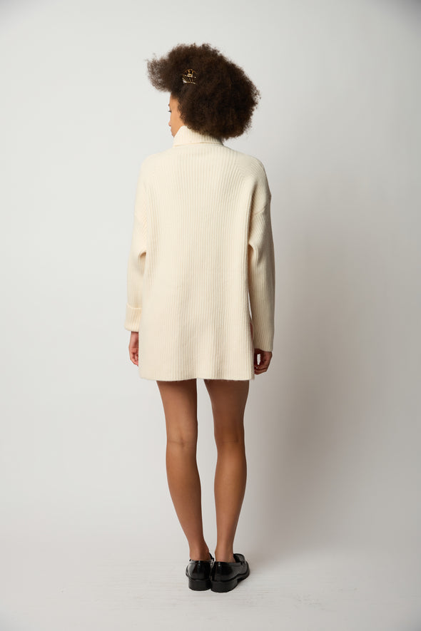 Knit Bliss Turtleneck - Cream