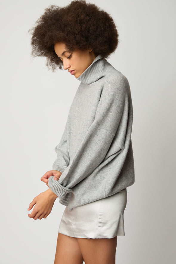 Bliss Turtleneck - Cool Grey